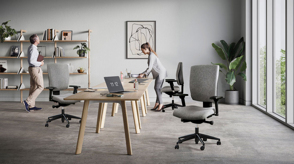 Espace de travail design avec des fauteuils de bureau ergonomiques Good Gauthier